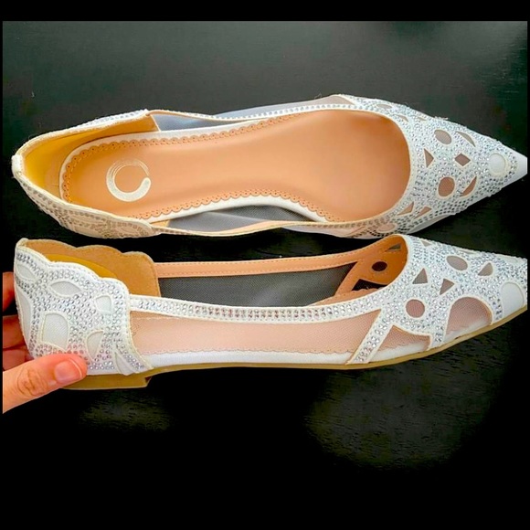 Brand new, never worn, wedding sparkle flats - Picture 3 of 4